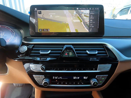 BMW 5-Series — photo 13