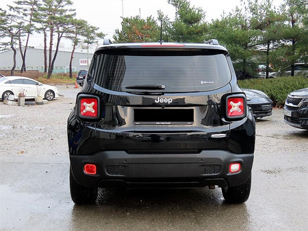 Jeep Renegade — photo 04