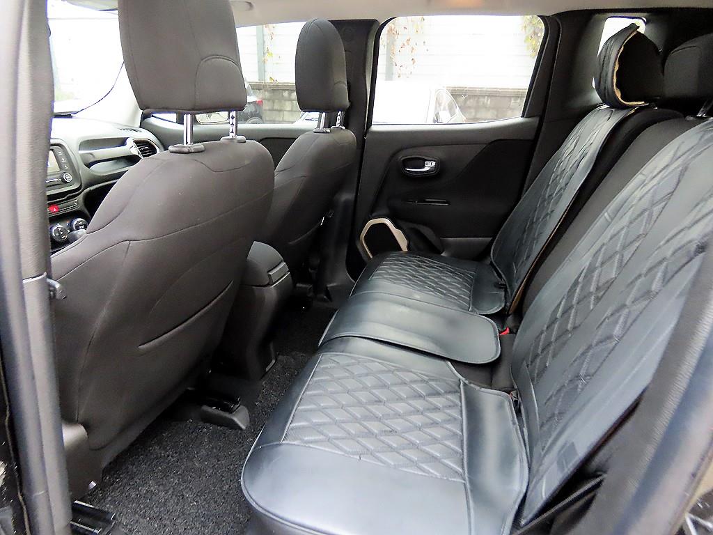 Jeep Renegade — photo 06