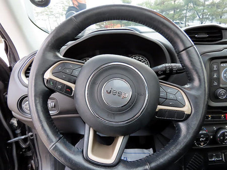 Jeep Renegade — photo 08