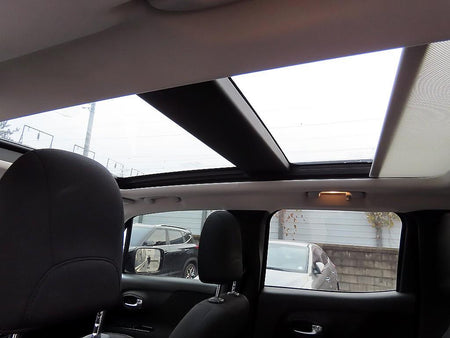 Jeep Renegade — photo 15