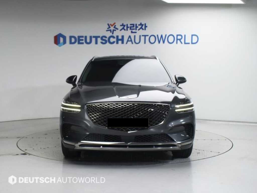 Genesis GV70 — photo 03