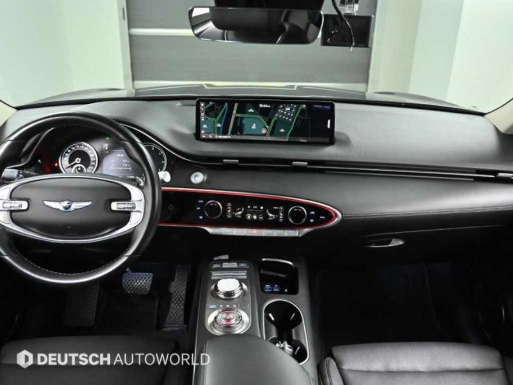 Genesis GV70 — photo 07