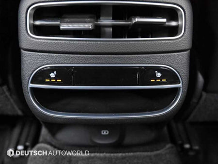 Genesis GV70 — photo 16