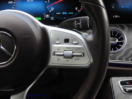 Mercedes-Benz CLS-Class — photo 12