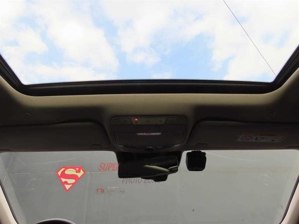 Mercedes-Benz CLS-Class — photo 19
