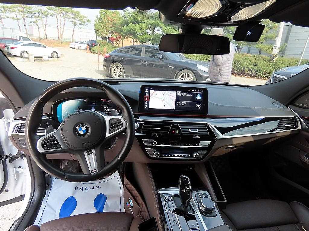 BMW Gran Turismo — photo 07