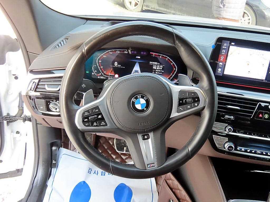 BMW Gran Turismo — photo 08