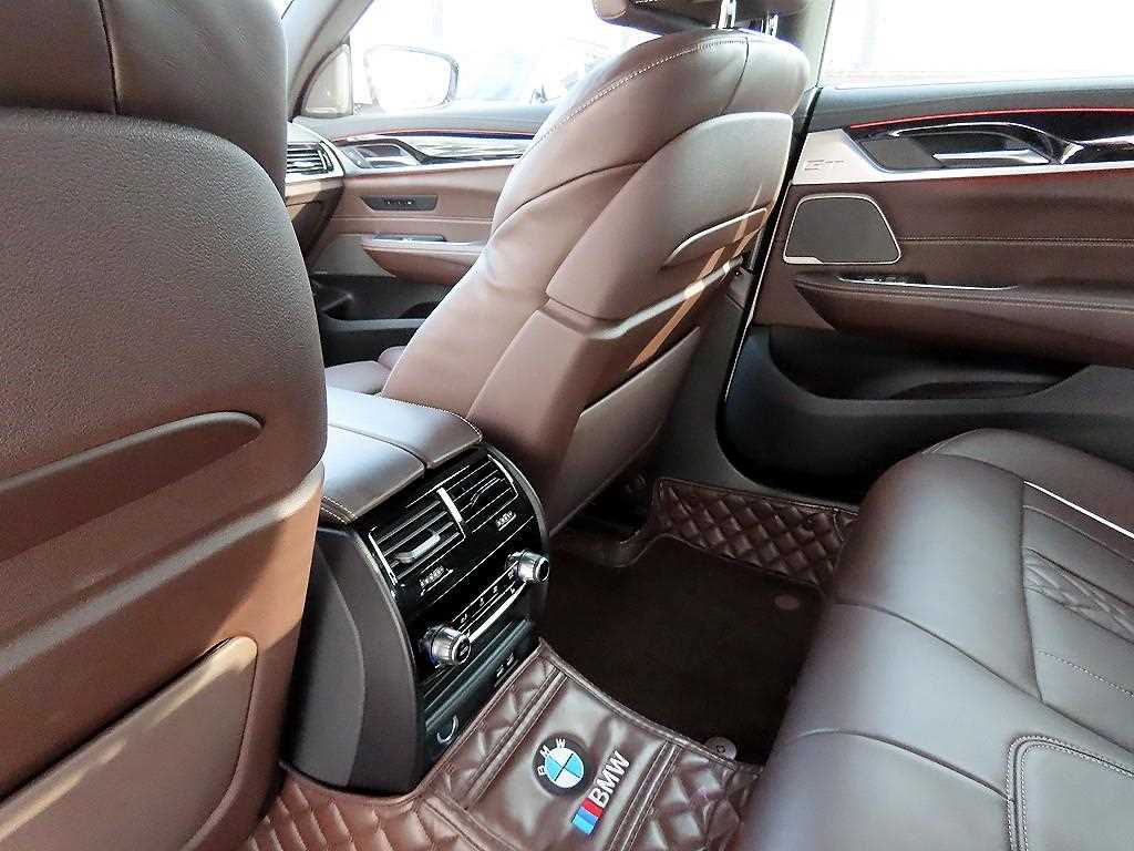 BMW Gran Turismo — photo 16