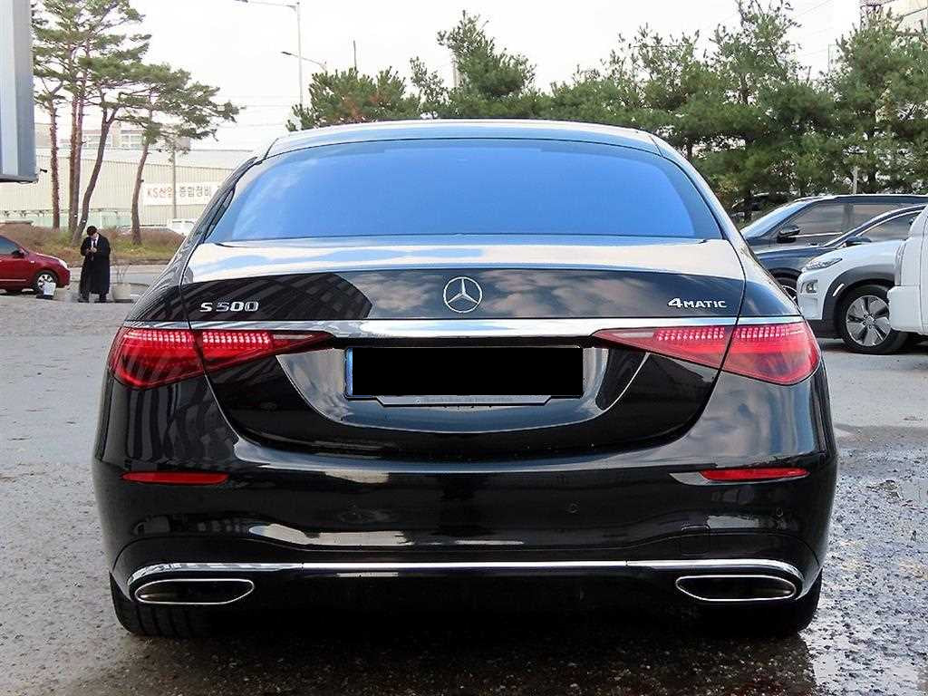 Mercedes-Benz S-Class — photo 04