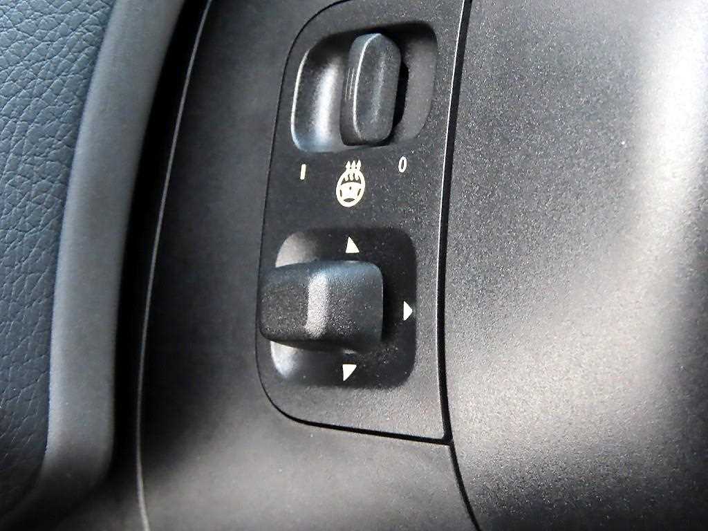 Mercedes-Benz S-Class — photo 12