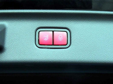 Mercedes-Benz S-Class — photo 16