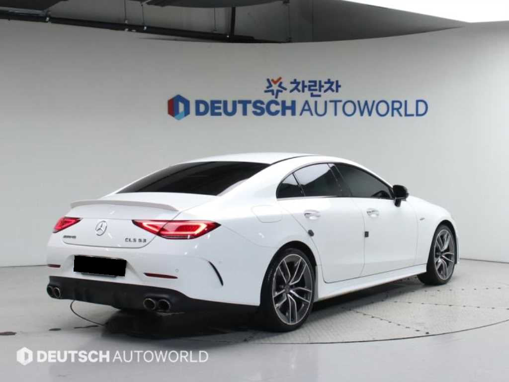 Mercedes-Benz CLS-Class — photo 02