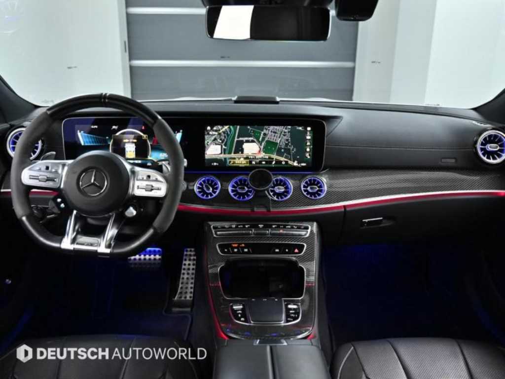 Mercedes-Benz CLS-Class — photo 07