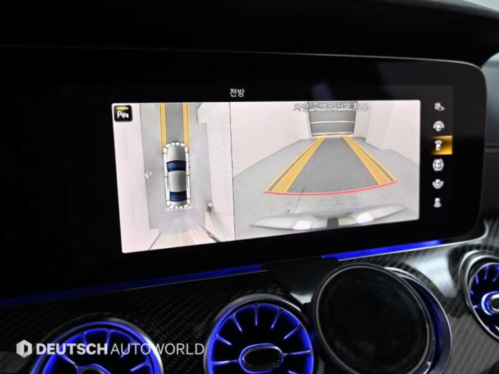 Mercedes-Benz CLS-Class — photo 15