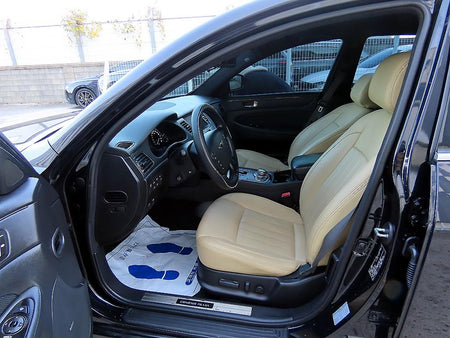 Hyundai Genesis — photo 05