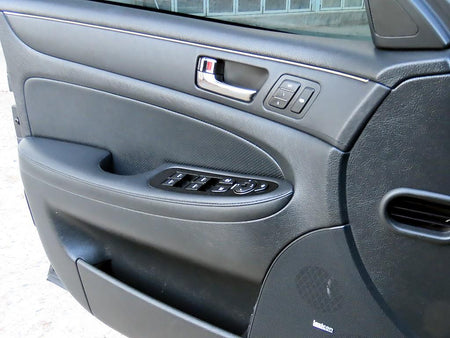 Hyundai Genesis — photo 11