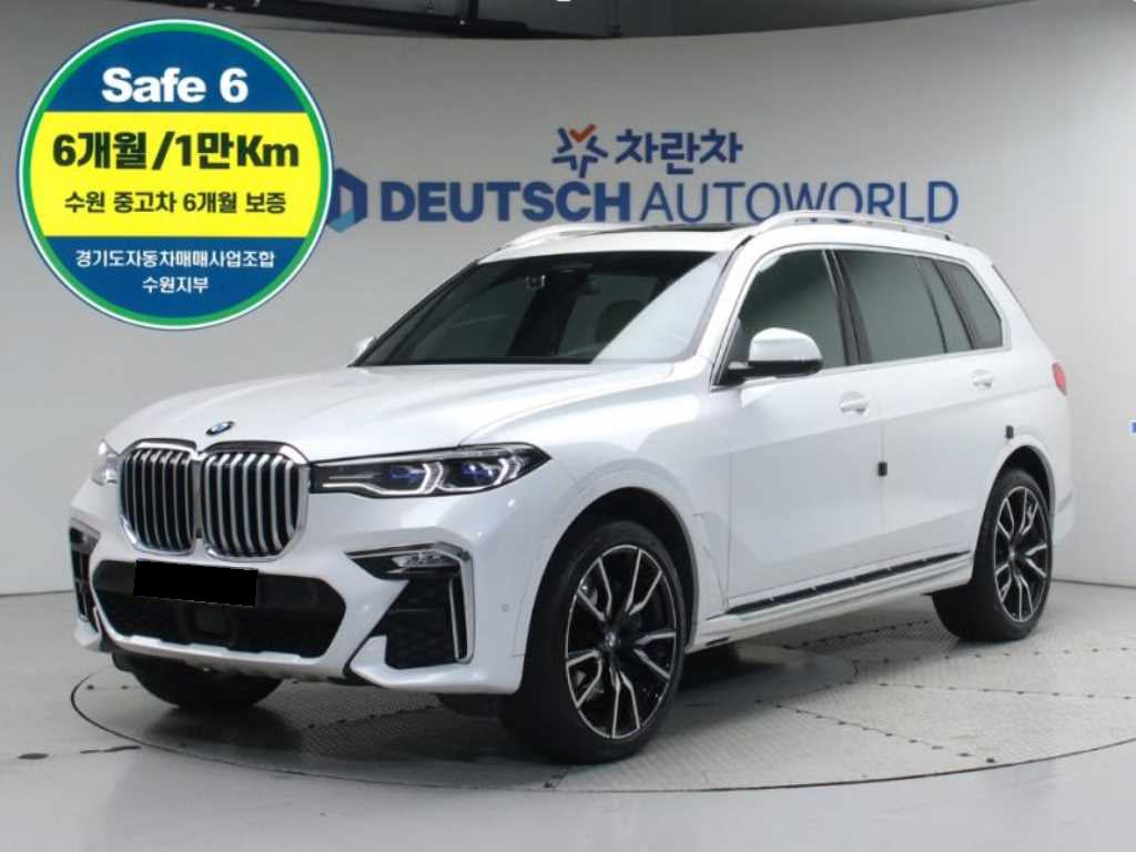 BMW X7 — photo 01