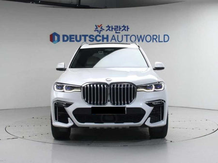 BMW X7 — photo 03