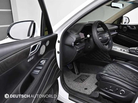 Genesis GV80 — photo 11