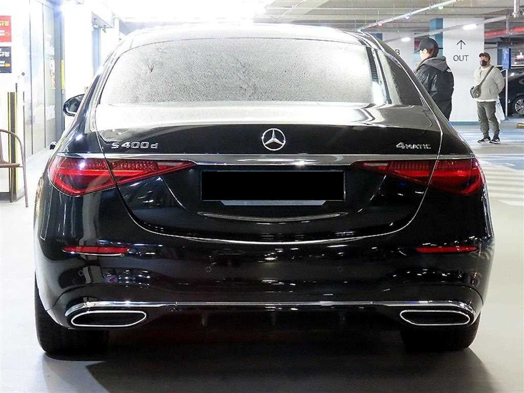 Mercedes-Benz S-Class — photo 05