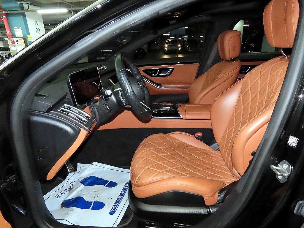 Mercedes-Benz S-Class — photo 06