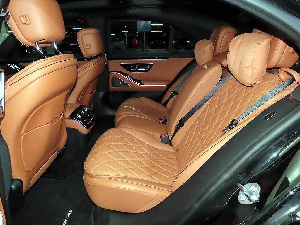Mercedes-Benz S-Class — photo 07