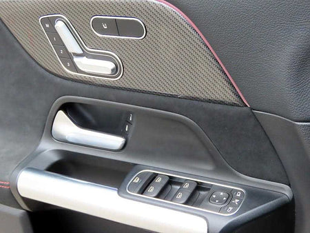 Mercedes-Benz GLA-Class — photo 12