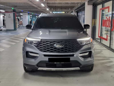 Ford Explorer — photo 01
