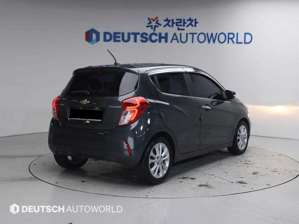 CHEVROLET Spark — photo 02