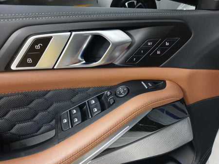 BMW X5M — photo 10