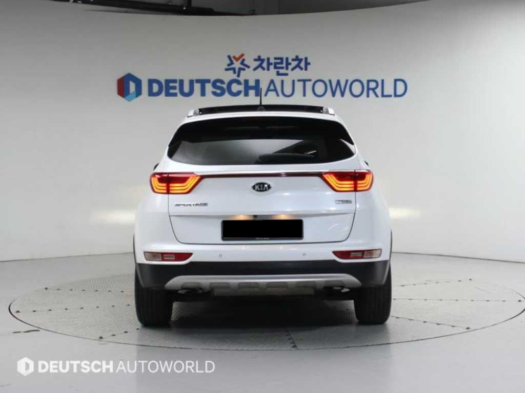Kia Sportage — photo 04