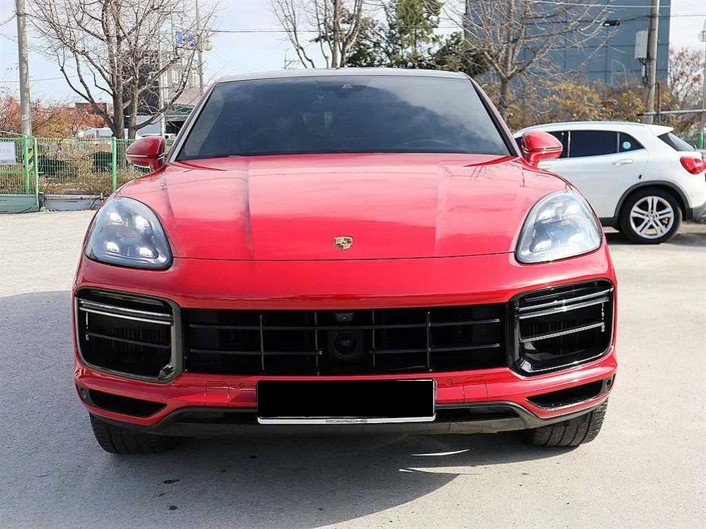 Porsche Cayenne — photo 01