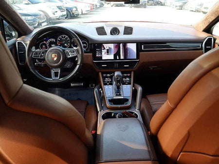 Porsche Cayenne — photo 06