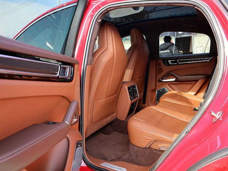 Porsche Cayenne — photo 08
