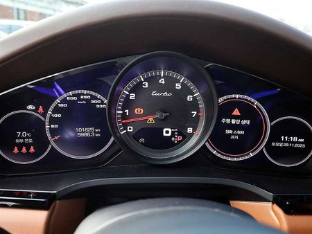 Porsche Cayenne — photo 10