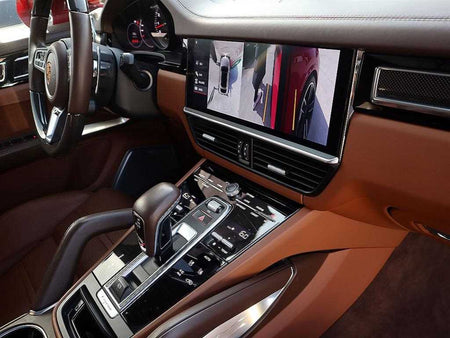 Porsche Cayenne — photo 12