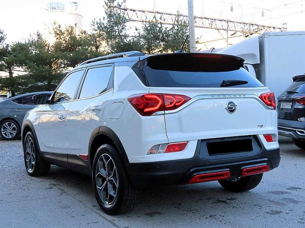 KGM KORANDO — photo 03