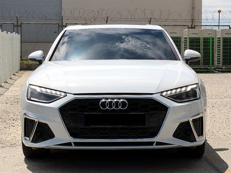 Audi A4 — photo 01