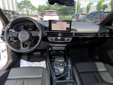 Audi A4 — photo 07