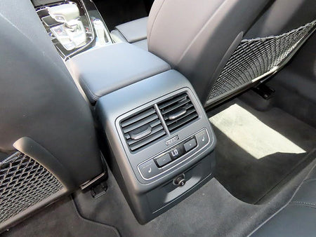 Audi A4 — photo 17
