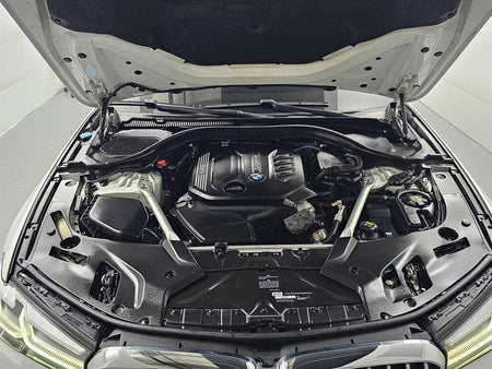 BMW 5-Series — photo 06