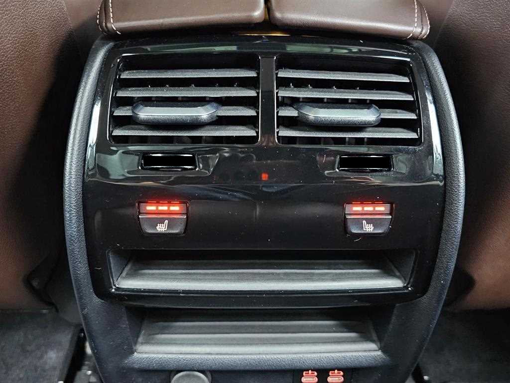 BMW 5-Series — photo 16