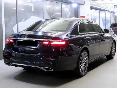 Mercedes-Benz E-Class — photo 04