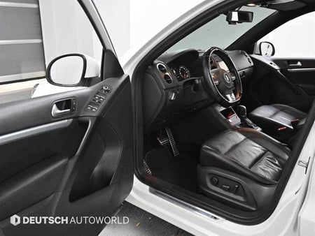 Volkswagen Tiguan — photo 11