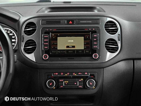 Volkswagen Tiguan — photo 14