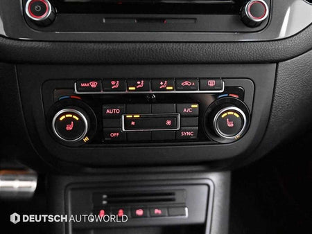 Volkswagen Tiguan — photo 17