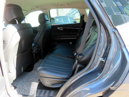 Genesis GV80 — photo 06