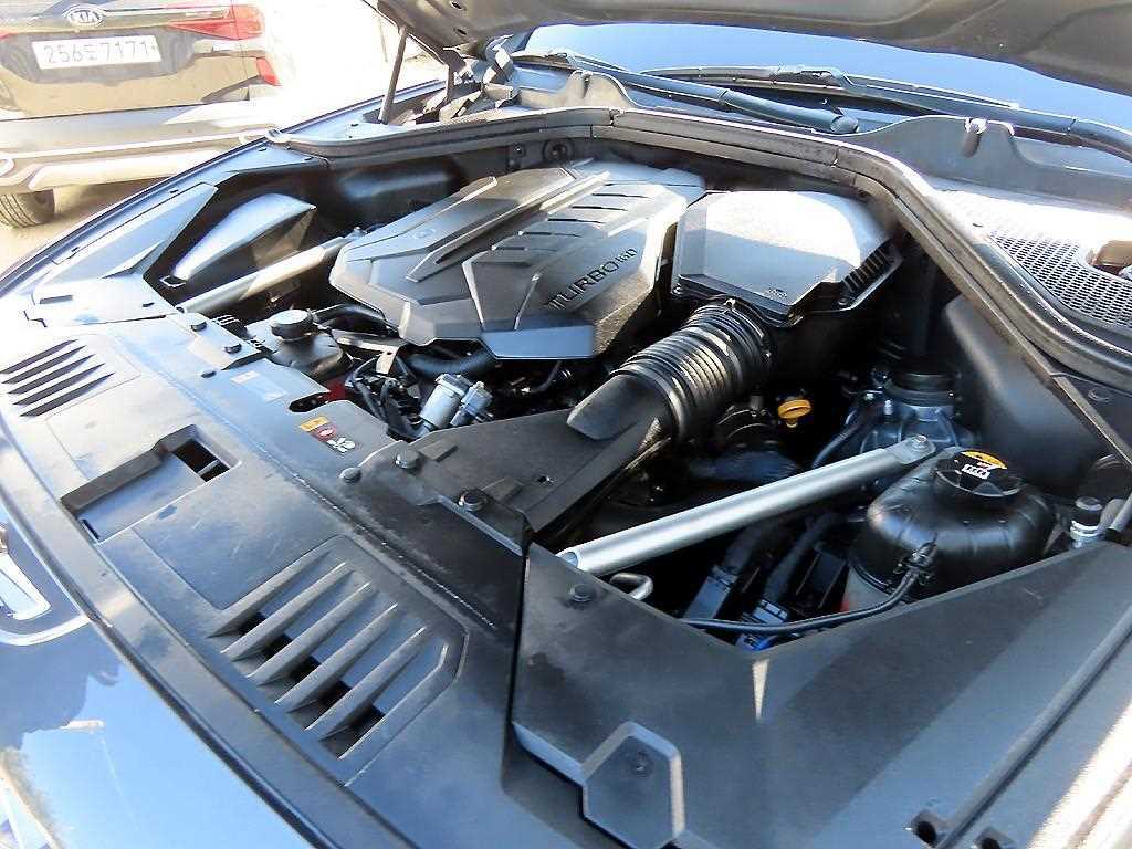 Genesis GV80 — photo 19