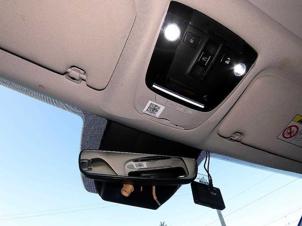Kia K5 — photo 14